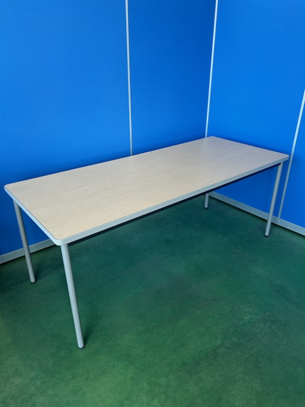 イトーキ　W1800　ナチュラル　ミーティングテーブル［488］