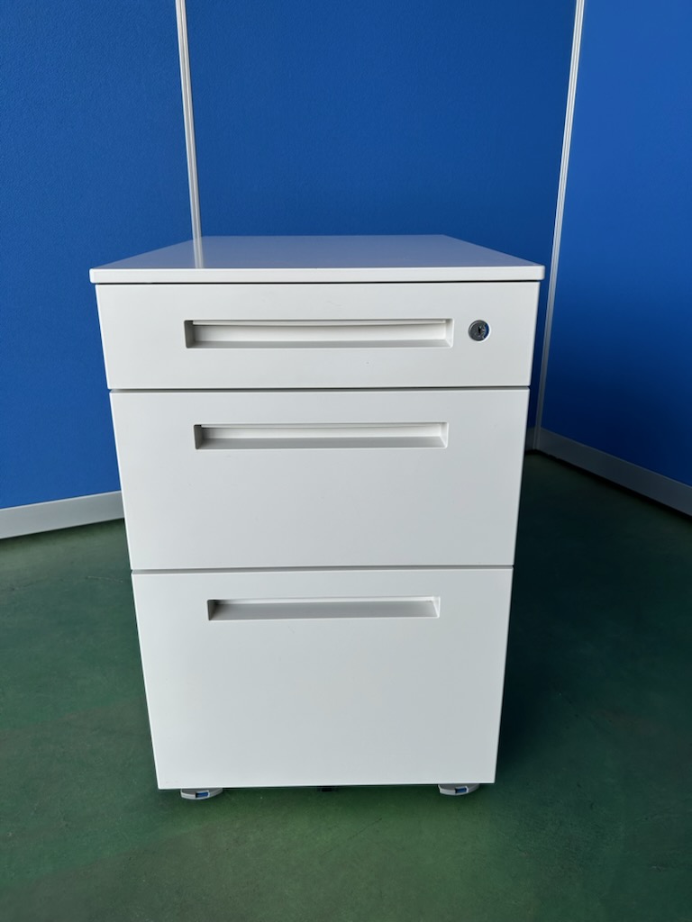 イトーキ　CZR　3段ワゴン　ホワイト［504］