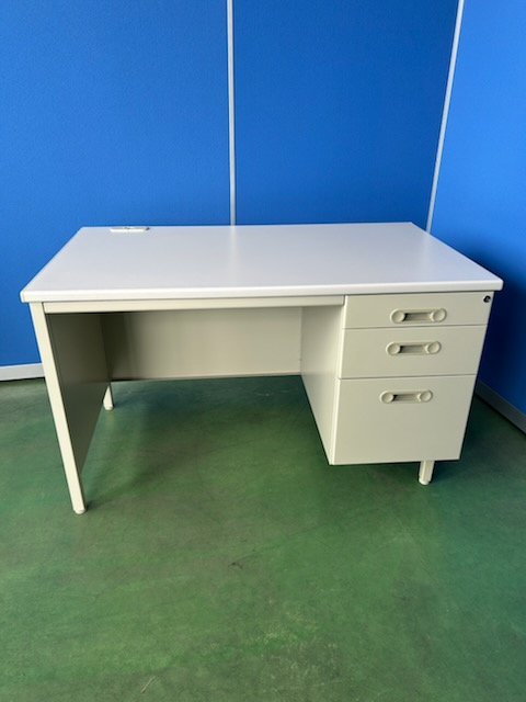 ライオン　W1200　アイボリー　片袖机［518］