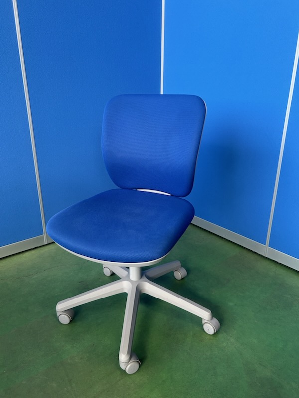 ライオン　セレーナ　ローバック　ブルー　オフィスチェア