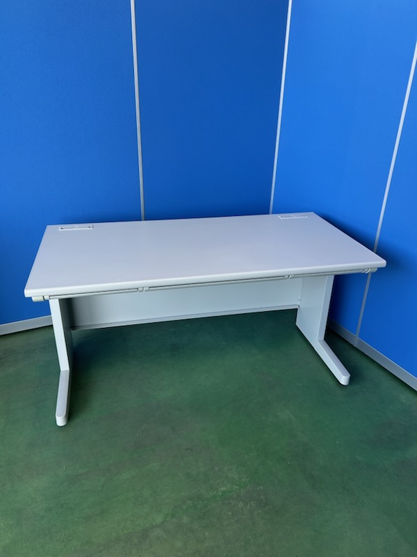 ナイキ　W1400　平机　ホワイト