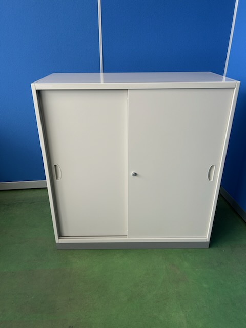 ナイキ　NWシリーズ　ウォームホワイト　引き戸書庫