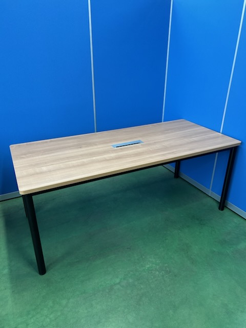 ミーティングテーブル　ナチュラル　W1800